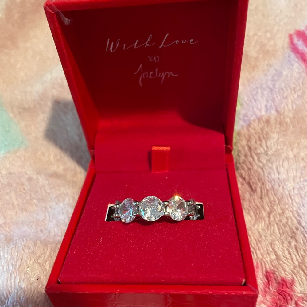 Jaclyn Roxanne THE RENDEZVOUS RING RHODIUM size 6